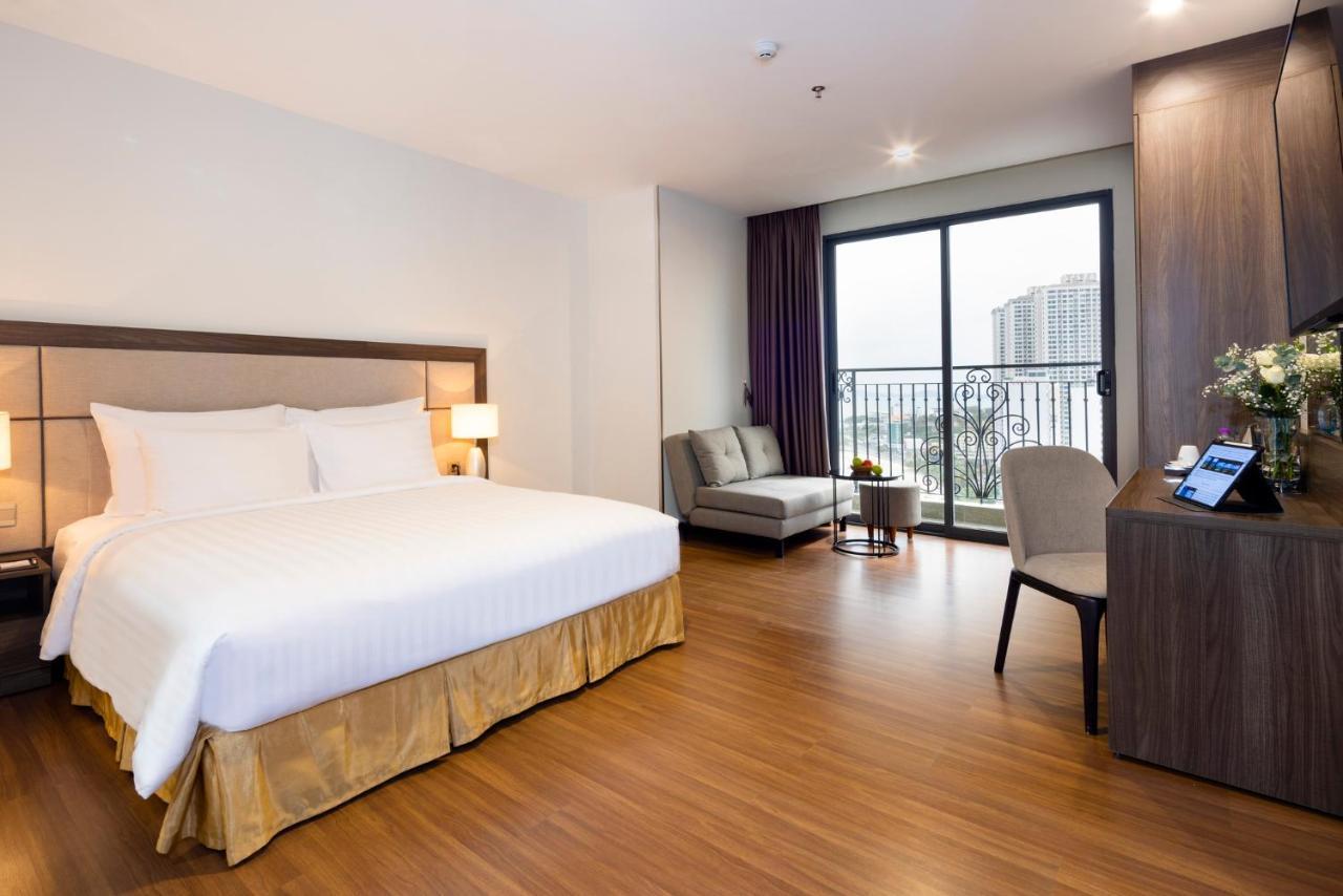 Aston Nha Trang City Hotel Exterior photo