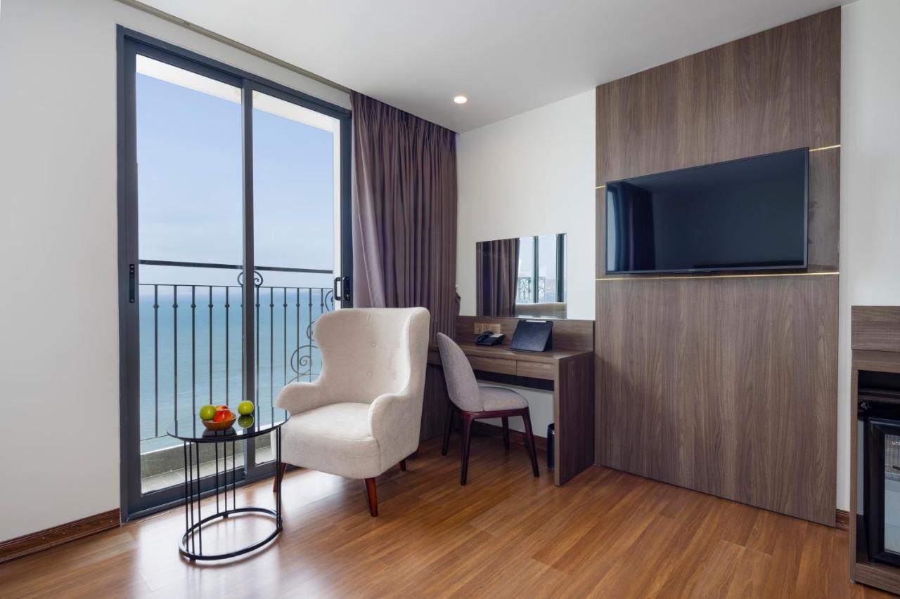 Aston Nha Trang City Hotel Exterior photo