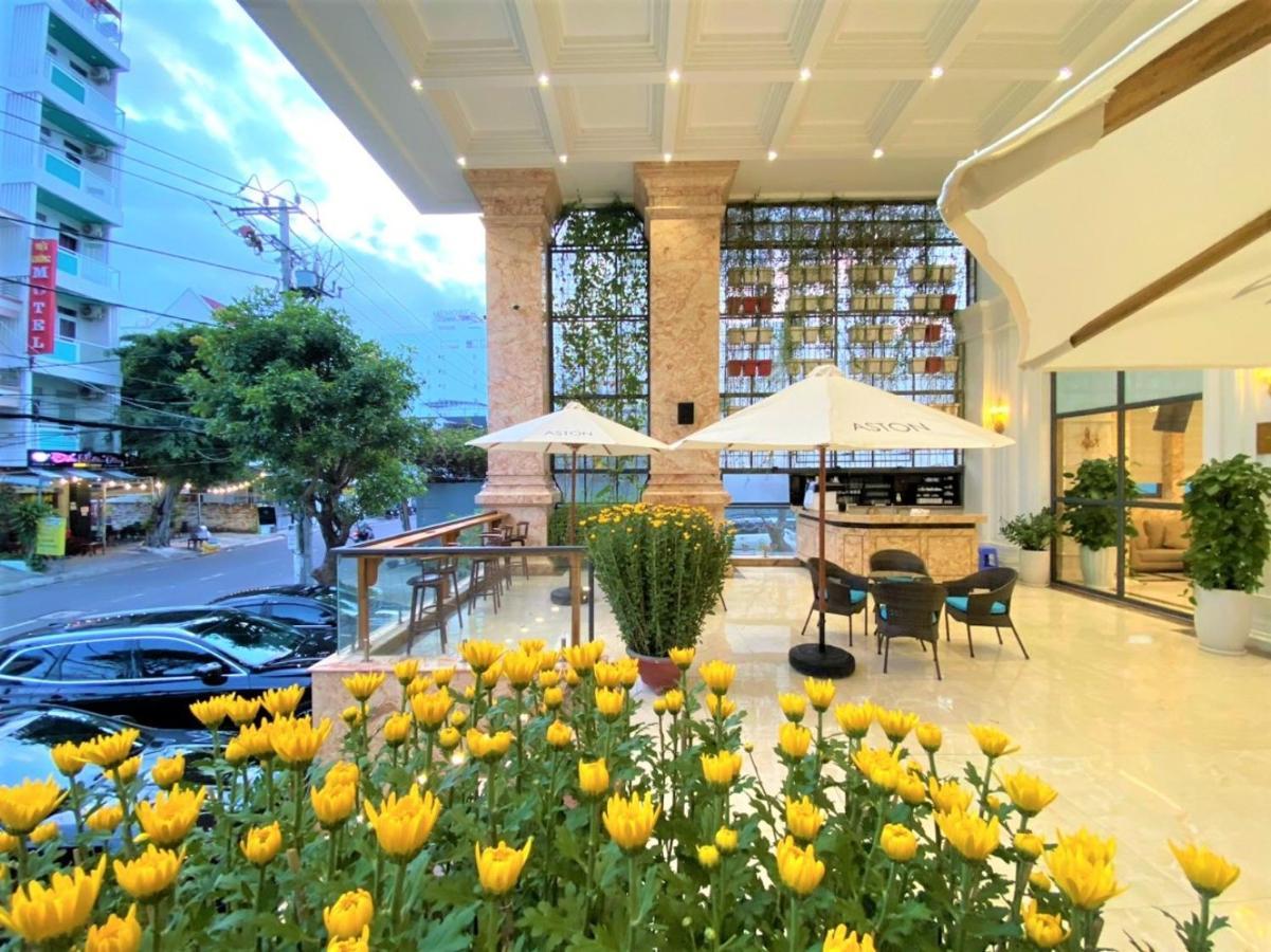 Aston Nha Trang City Hotel Exterior photo